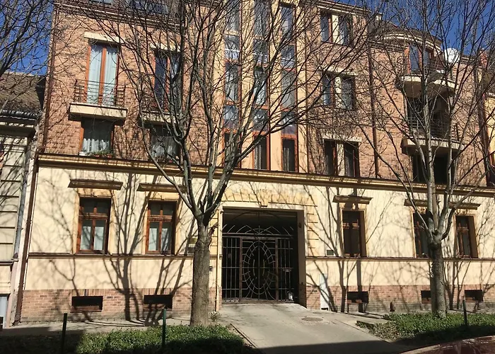 Ik Apartment